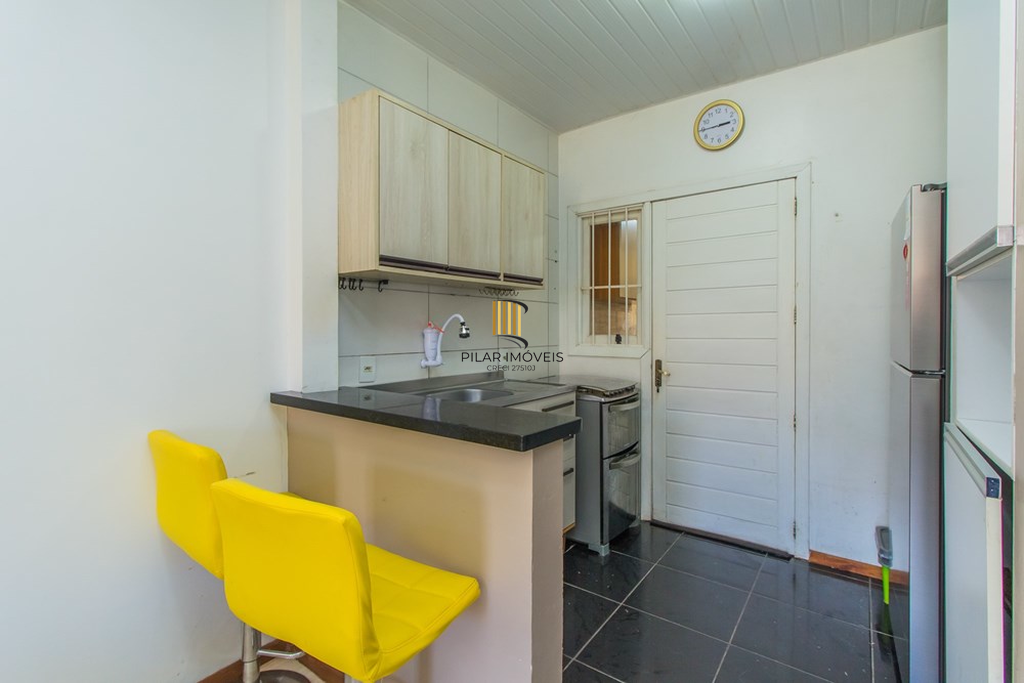 Casa de Condomínio 3 dormitórios no bairro Olaria