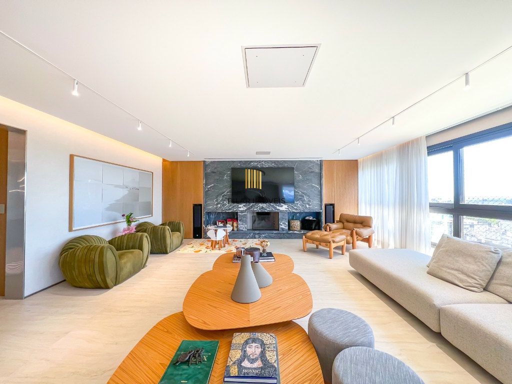 Apartamento 3 dormitórios no bairro Mont Serrat