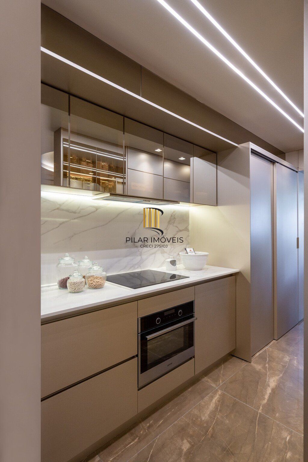 Apartamento 2 dormitórios no bairro Cidade Baixa