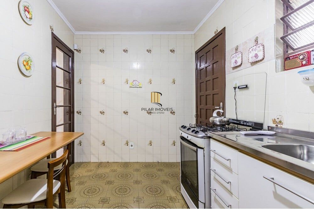 Casa 3 dormitórios no bairro Vila Ipiranga