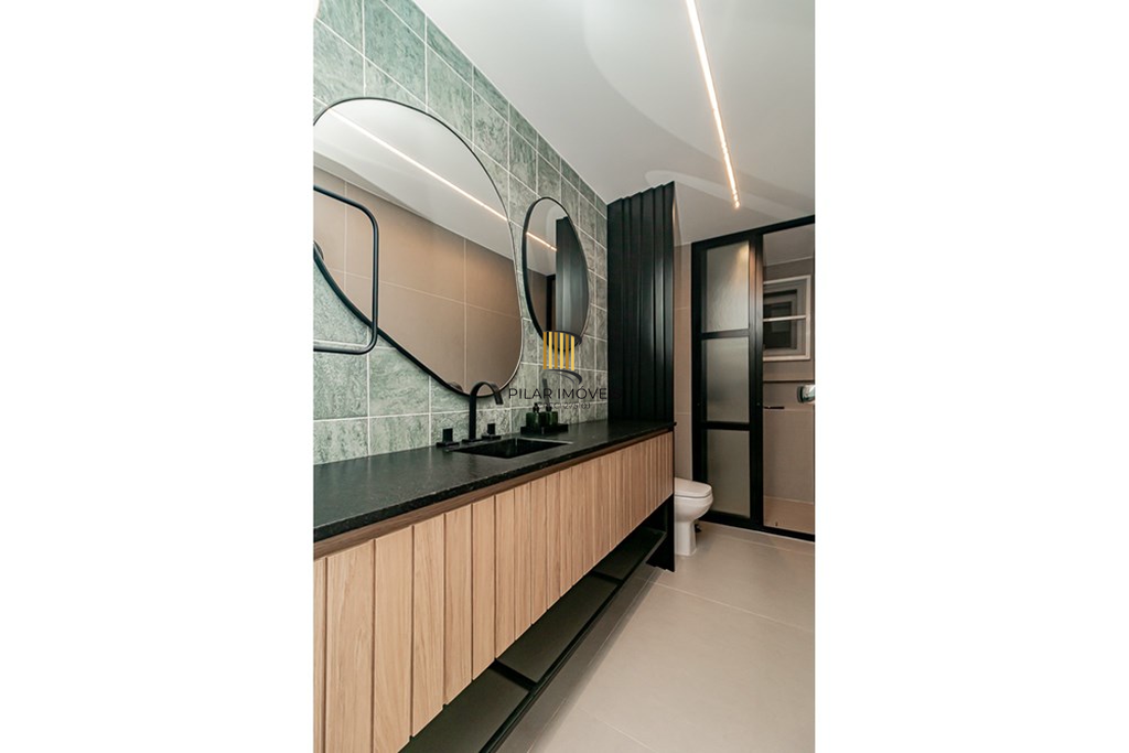 Apartamento 2 dormitórios no bairro Menino Deus