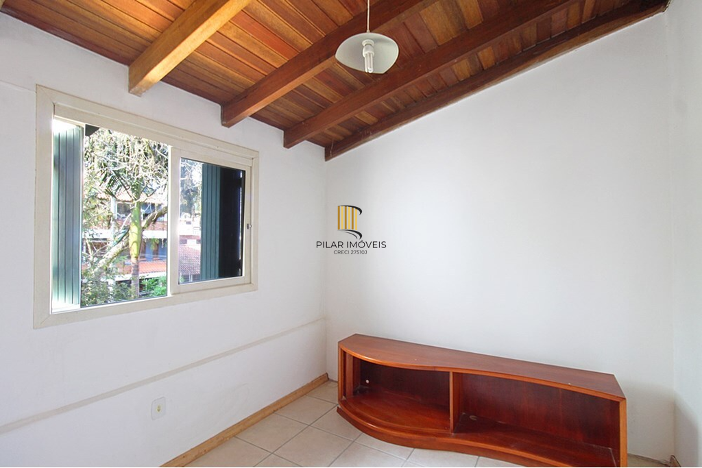 Casa de Condomínio 3 dormitórios no bairro Ipanema