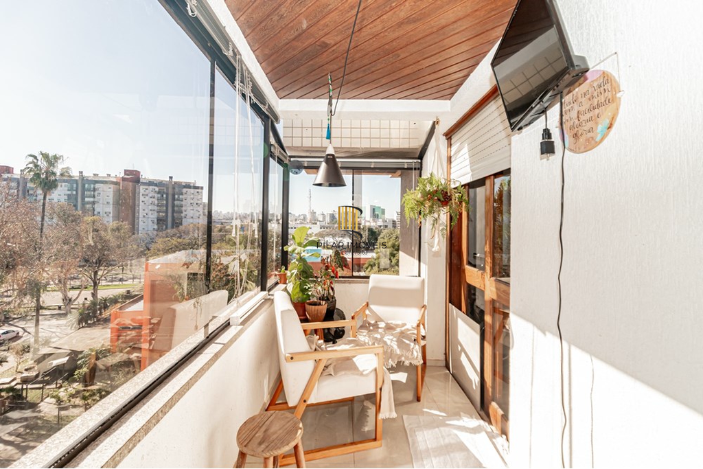 Apartamento 2 dormitórios no bairro Menino Deus