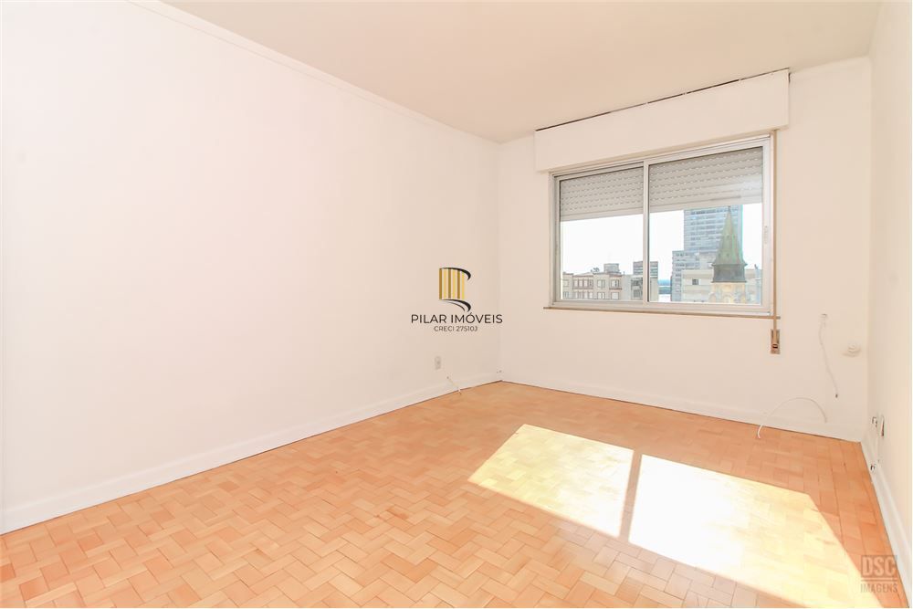 Apartamento 4 dormitórios no bairro Centro Histórico