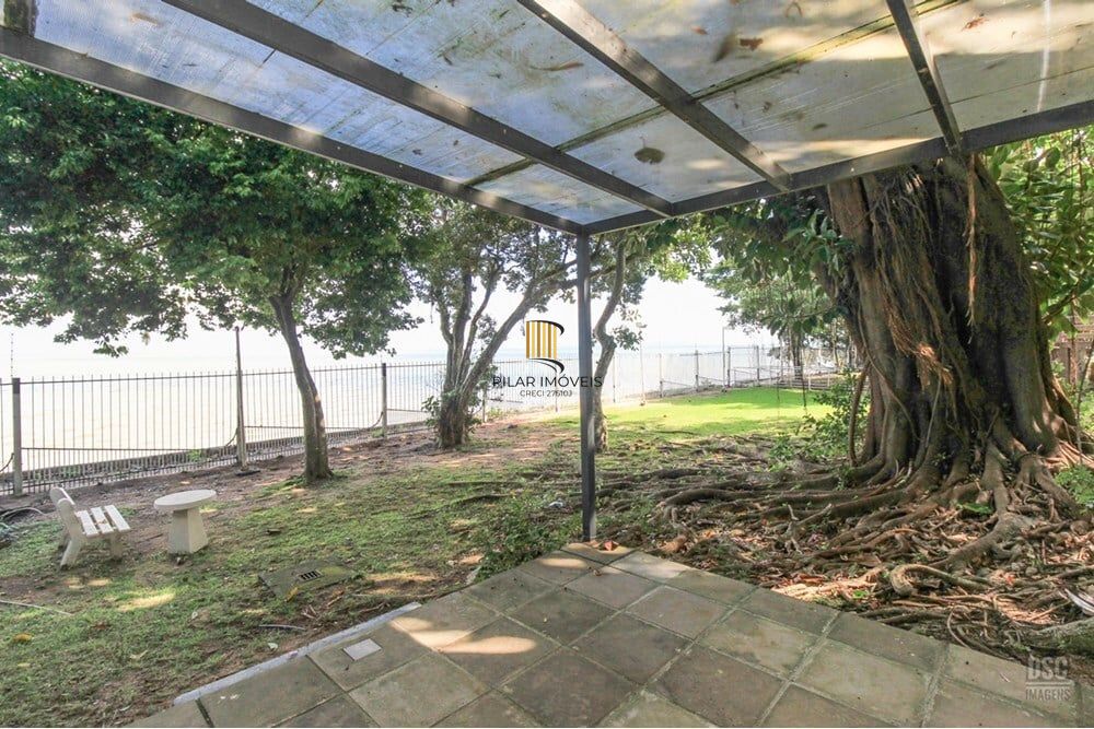 Casa de Condomínio 3 dormitórios no bairro Vila Conceição