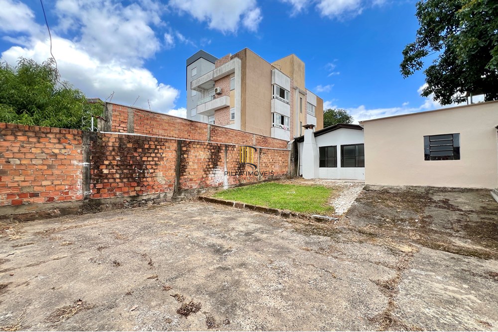 Casa 3 dormitórios no bairro Vila Vista Alegre