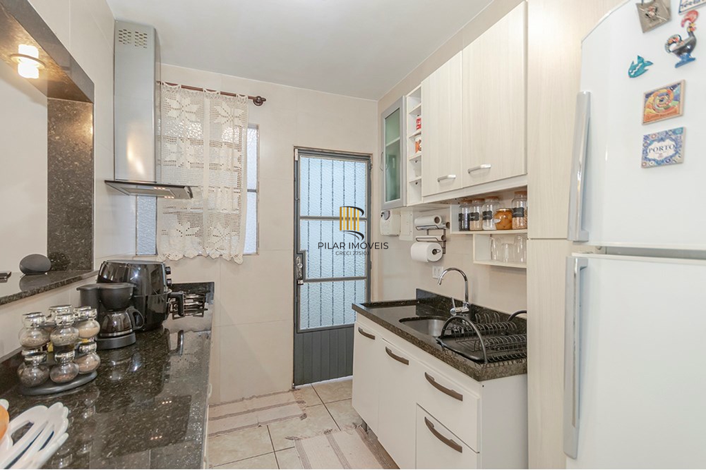 Casa 3 dormitórios no bairro Jardim do Salso