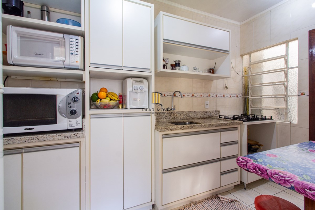 Apartamento 2 dormitórios no bairro Passo da Areia