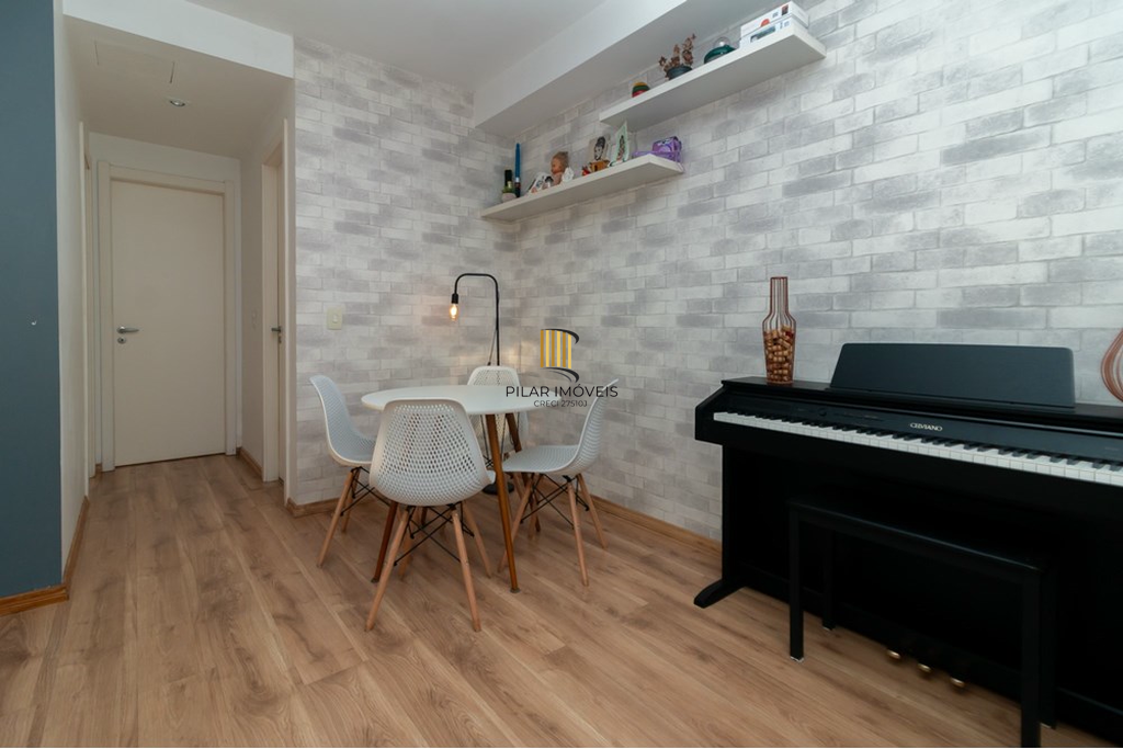 Apartamento 2 dormitórios no bairro Passo da Areia