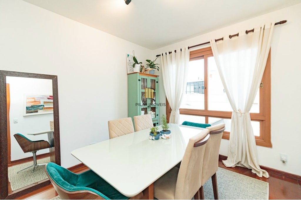 Apartamento 3 dormitórios no bairro Mont Serrat