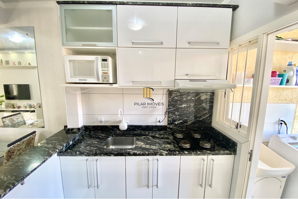 Casa de Condomínio 2 dormitórios no bairro Olaria