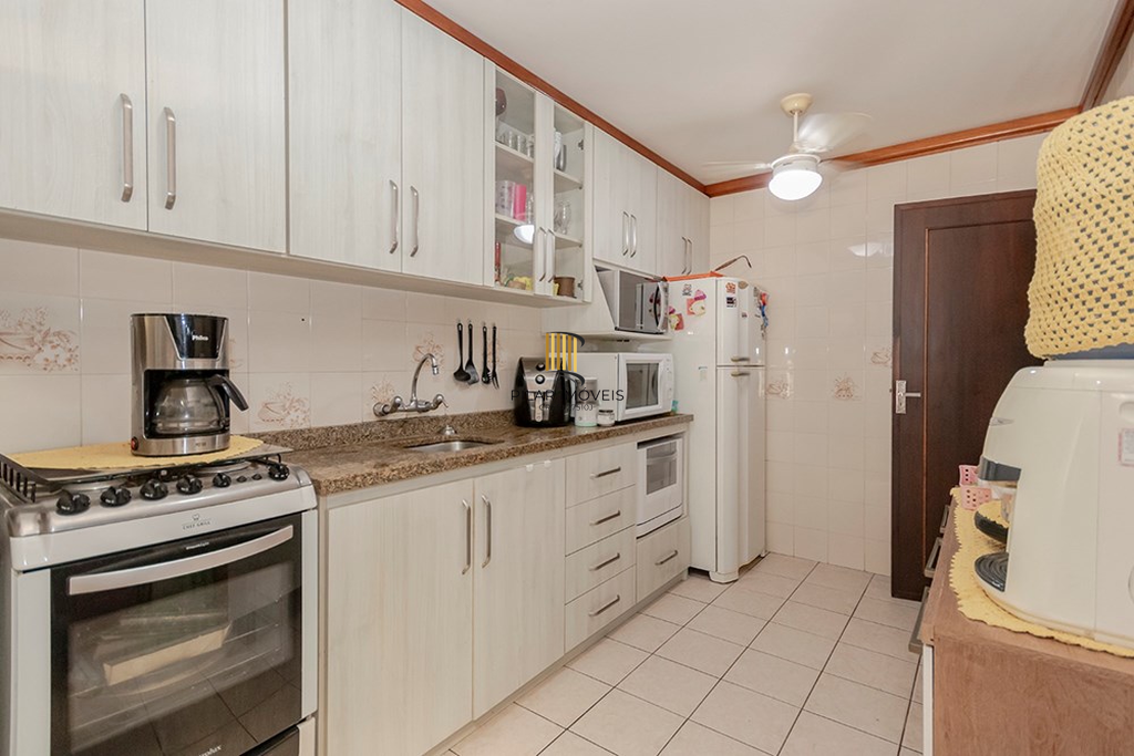 Casa 3 dormitórios no bairro Jardim Itu Sabará