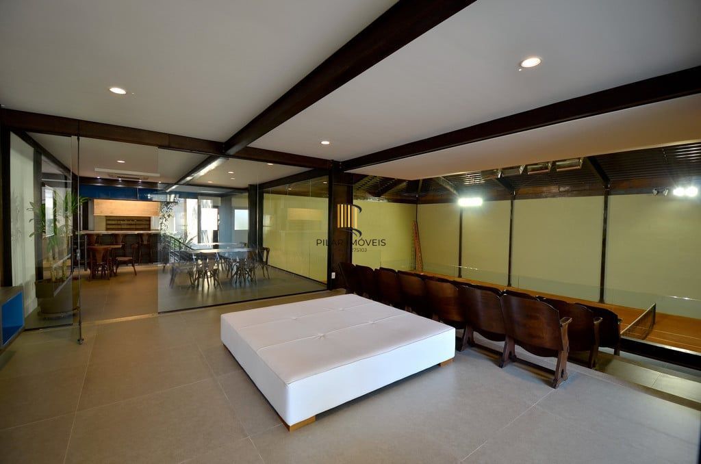 Casa de Condomínio 4 dormitórios no bairro Ipanema