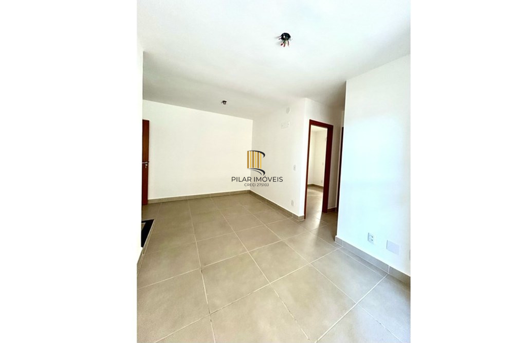 Apartamento 2 dormitórios no bairro Camaquã