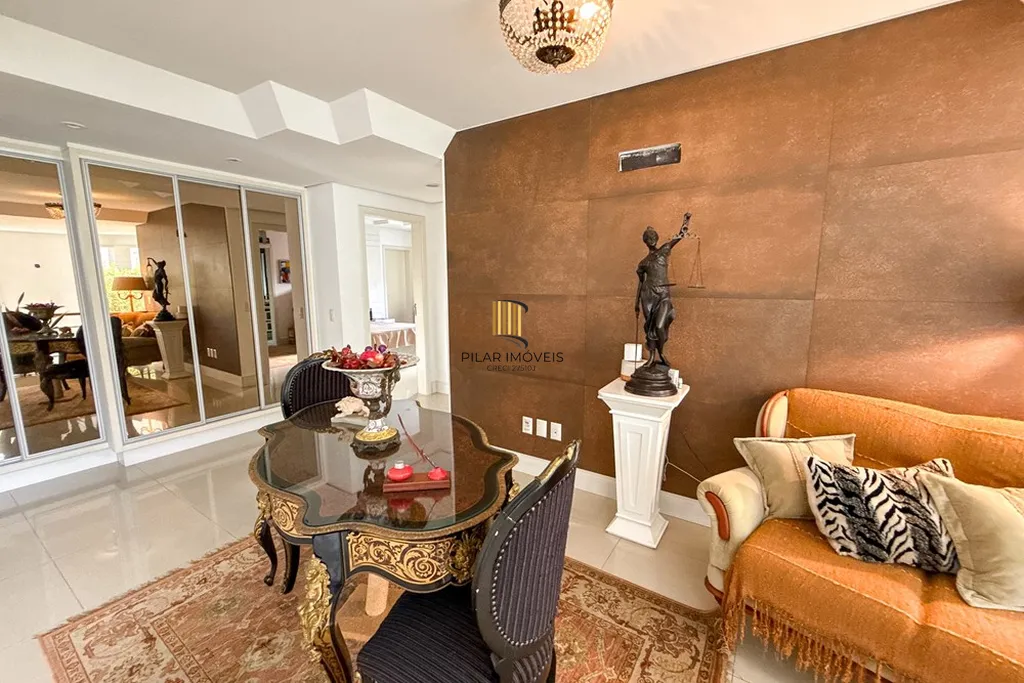 Casa 4 dormitórios no bairro Estância Velha