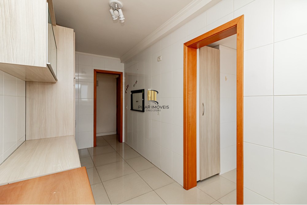 Apartamento 2 dormitórios no bairro Três Figueiras