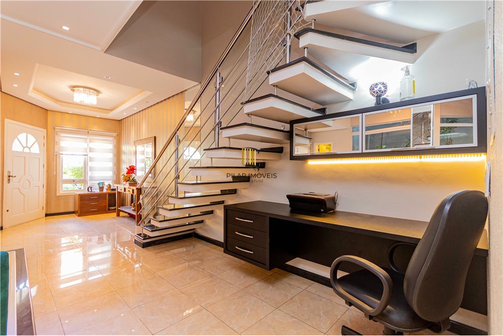 Casa de Condomínio 3 dormitórios no bairro Sarandi