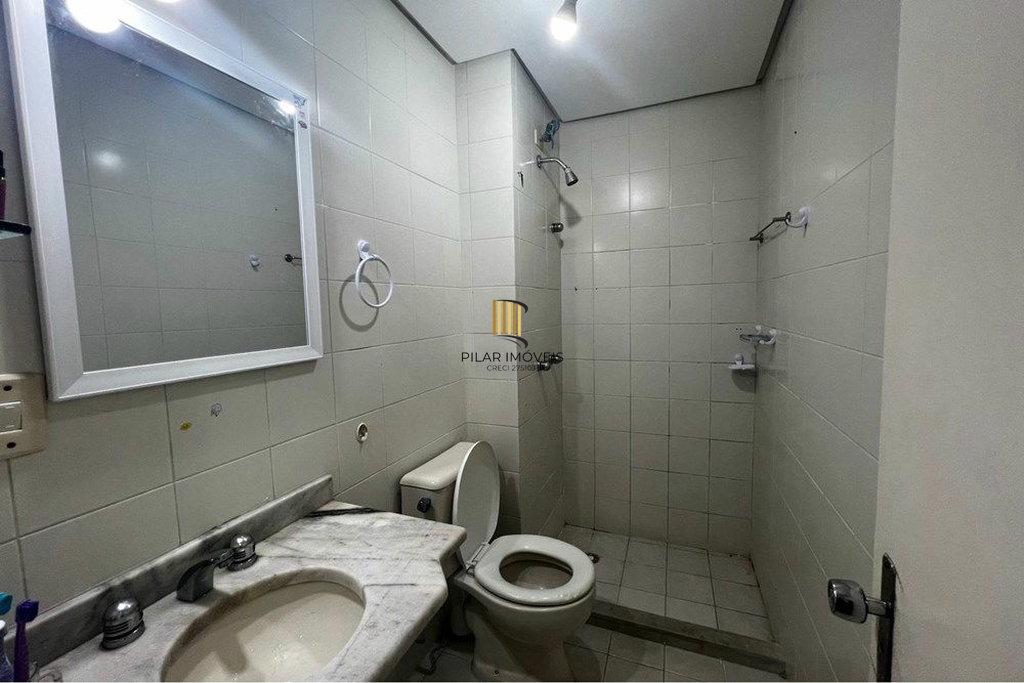 Apartamento 3 dormitórios no bairro Azenha