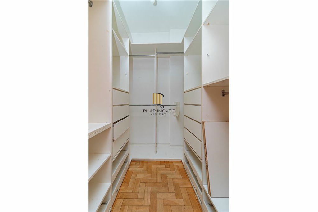 Apartamento 3 dormitórios no bairro Centro Histórico
