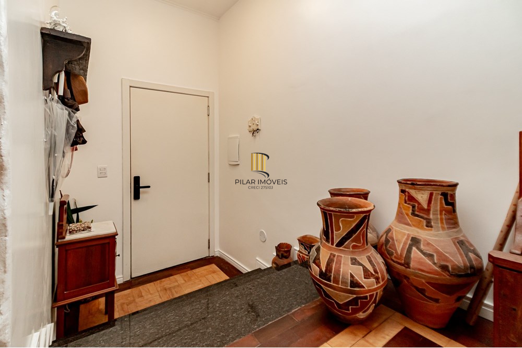 Apartamento 3 dormitórios no bairro Centro Histórico