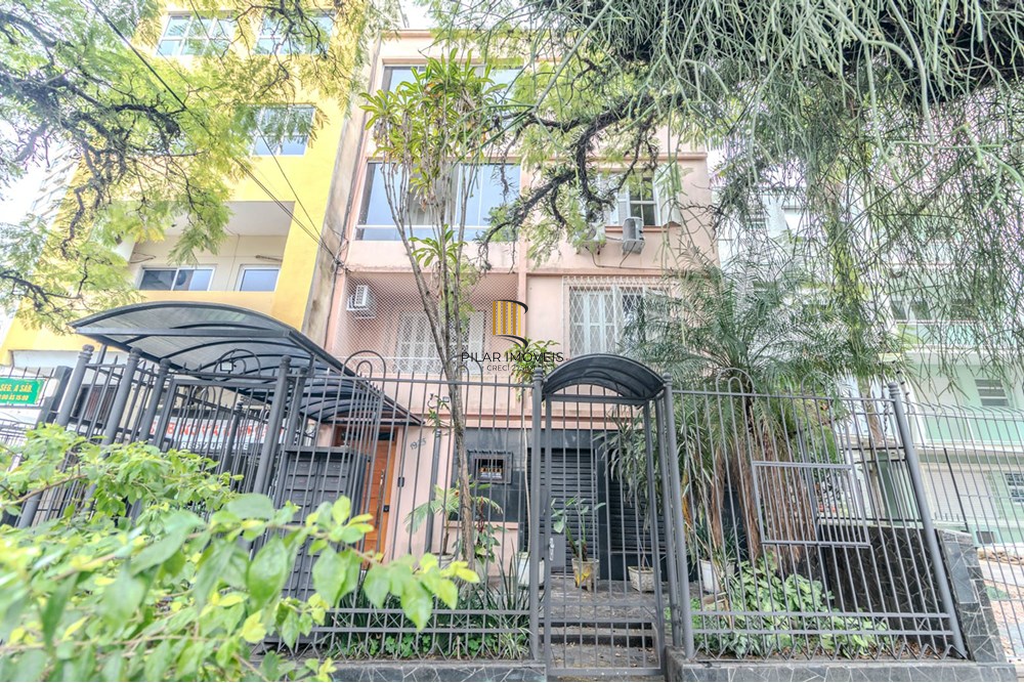 Apartamento 2 dormitórios no bairro Bom Fim