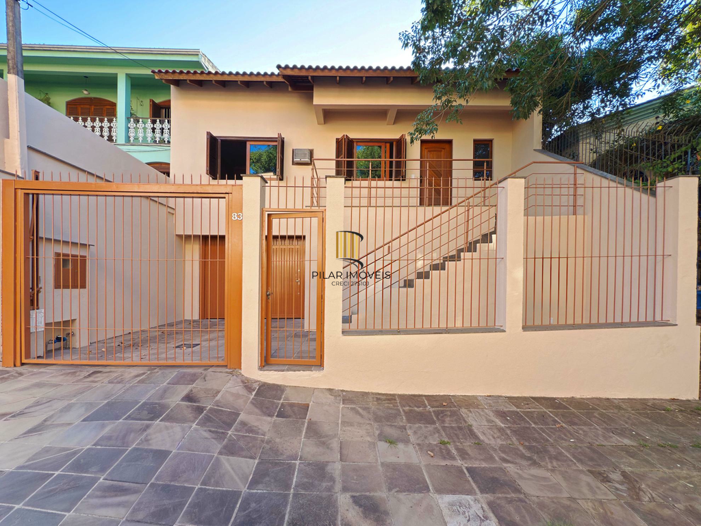 Casa 2 dormitórios no bairro Medianeira - Pilar Imóveis