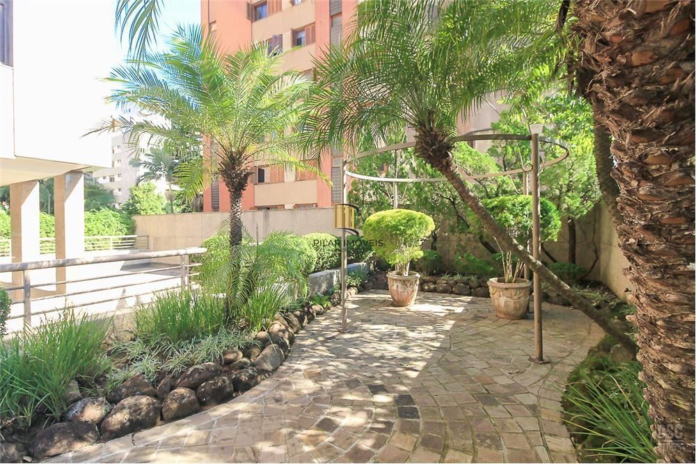 Apartamento 4 dormitórios no bairro Mont Serrat