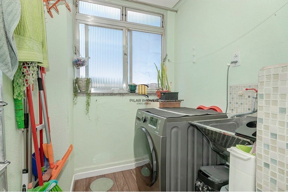 Apartamento 2 dormitórios no bairro Cristal