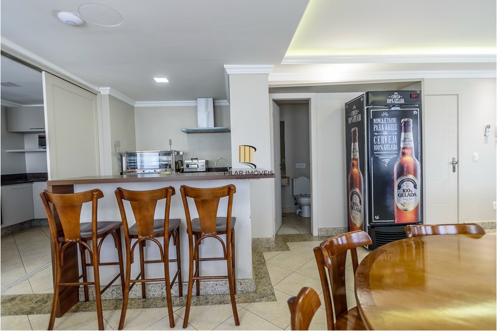 Apartamento 3 dormitórios no bairro Mont Serrat