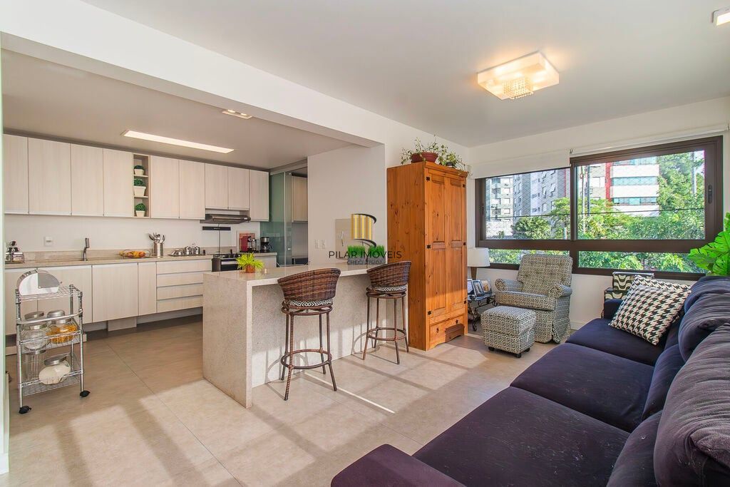 Apartamento 3 dormitórios no bairro Menino Deus