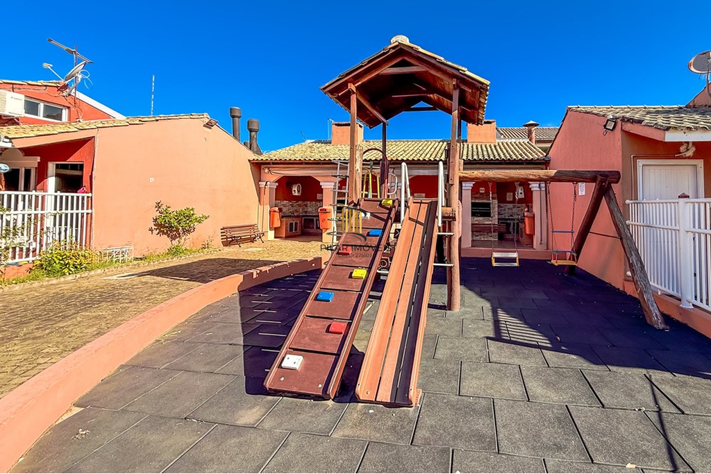 Casa de Condomínio 3 dormitórios no bairro Rio Branco