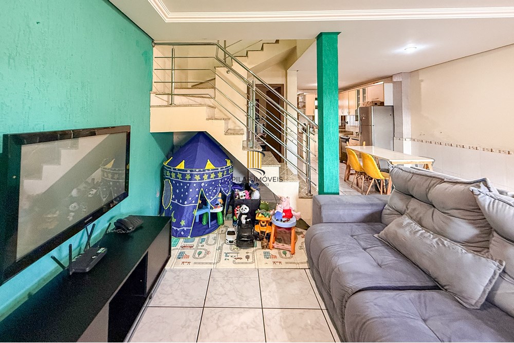 Casa 3 dormitórios no bairro Niterói