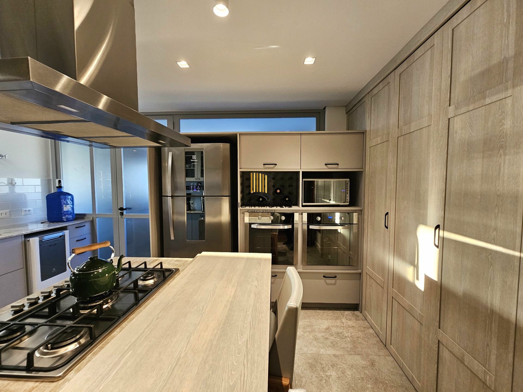 Apartamento 3 dormitórios no bairro Higienópolis
