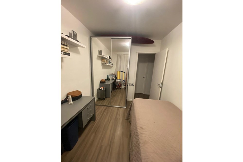 Casa de Condomínio 3 dormitórios no bairro Lomba do Pinheiro