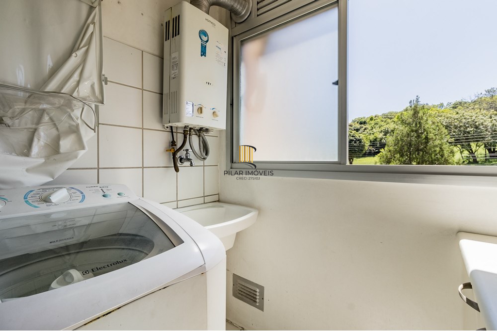 Apartamento 2 dormitórios no bairro Jardim Carvalho