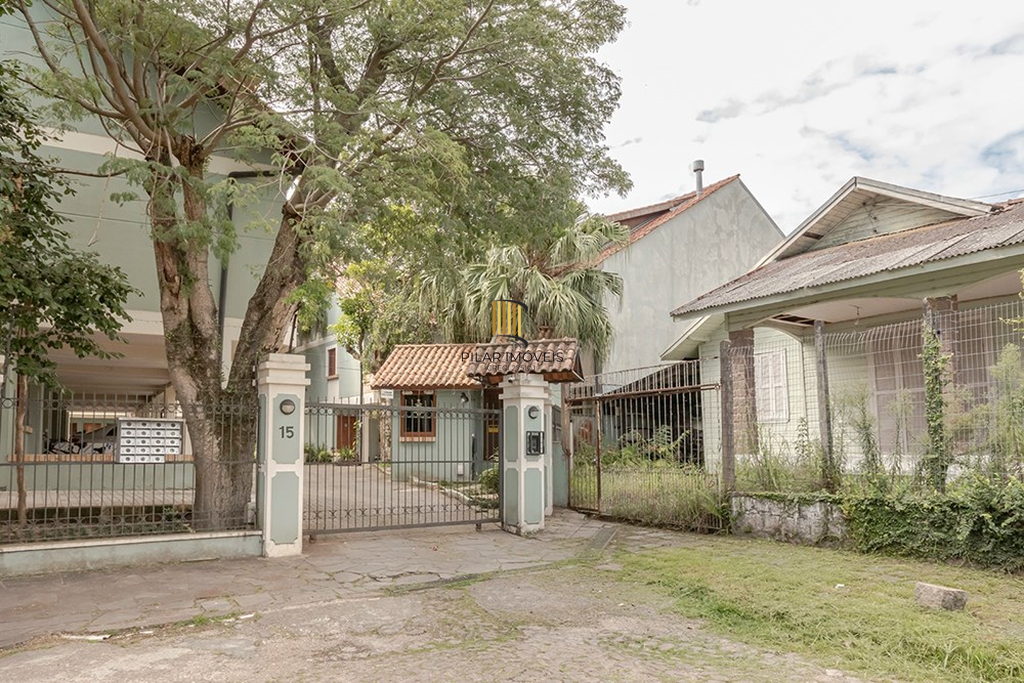 Casa de Condomínio 3 dormitórios no bairro Ipanema
