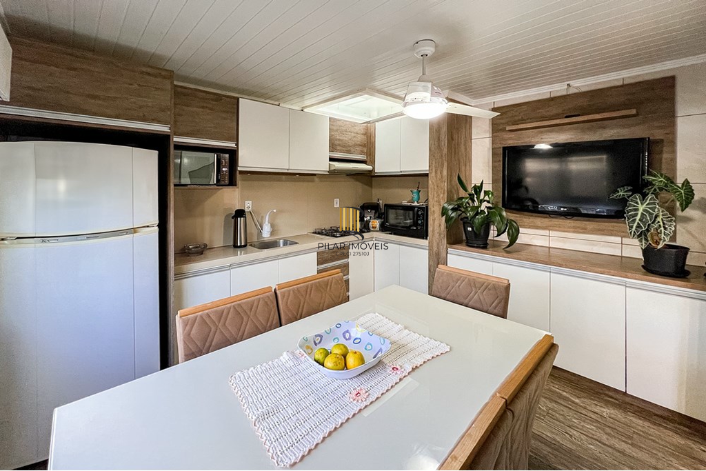 Casa 2 dormitórios no bairro Guajuviras