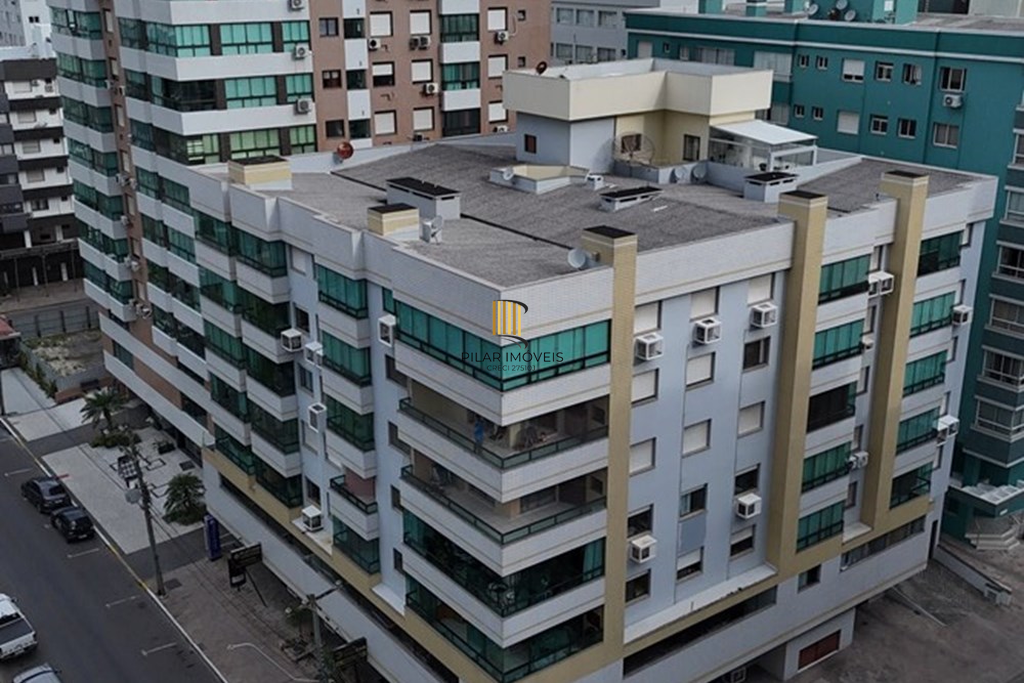 Apartamento 2 dormitórios no bairro Centro