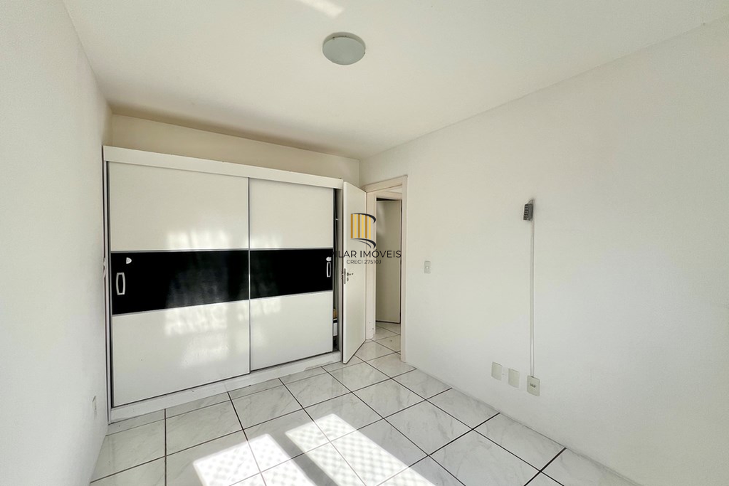 Apartamento 2 dormitórios no bairro Igara