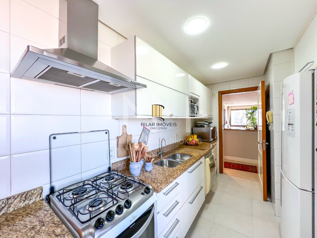 Apartamento 3 dormitórios no bairro Três Figueiras