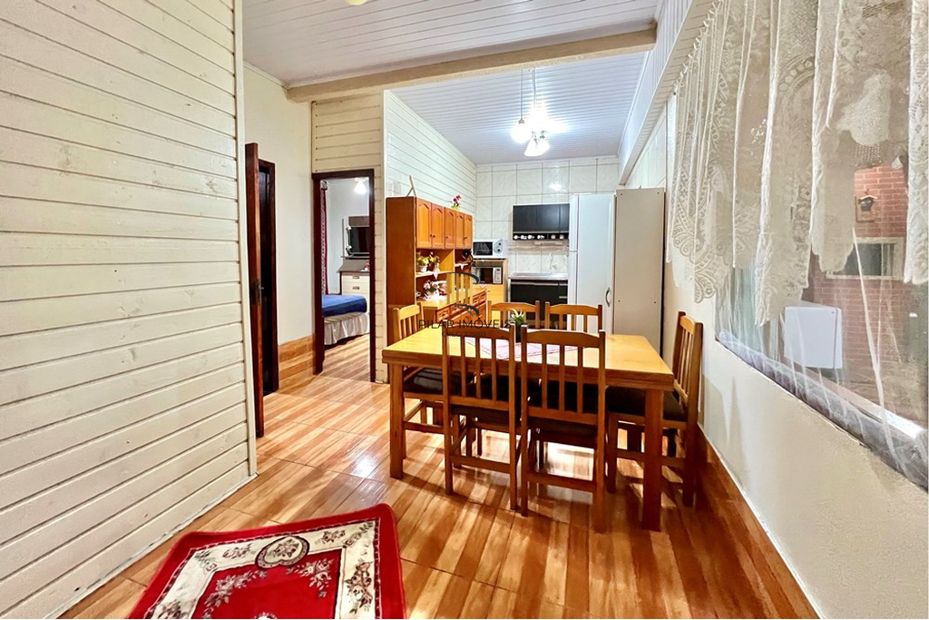 Casa 5 dormitórios no bairro São José