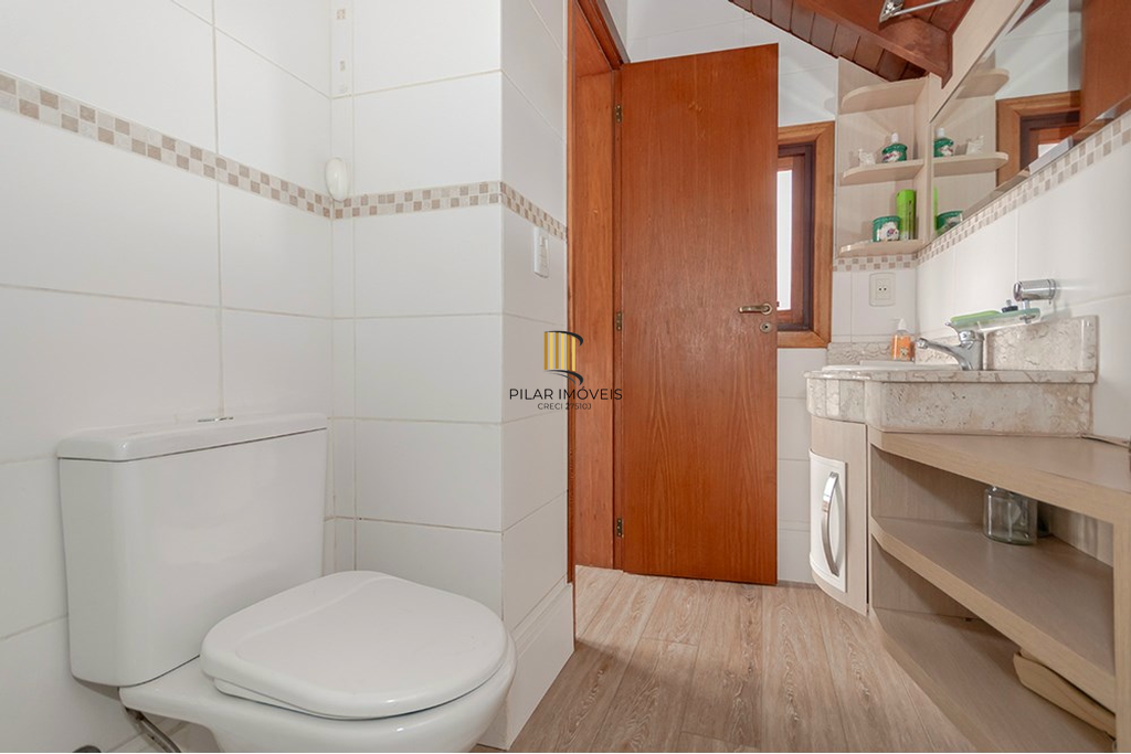 Casa de Condomínio 4 dormitórios no bairro Santa Tereza