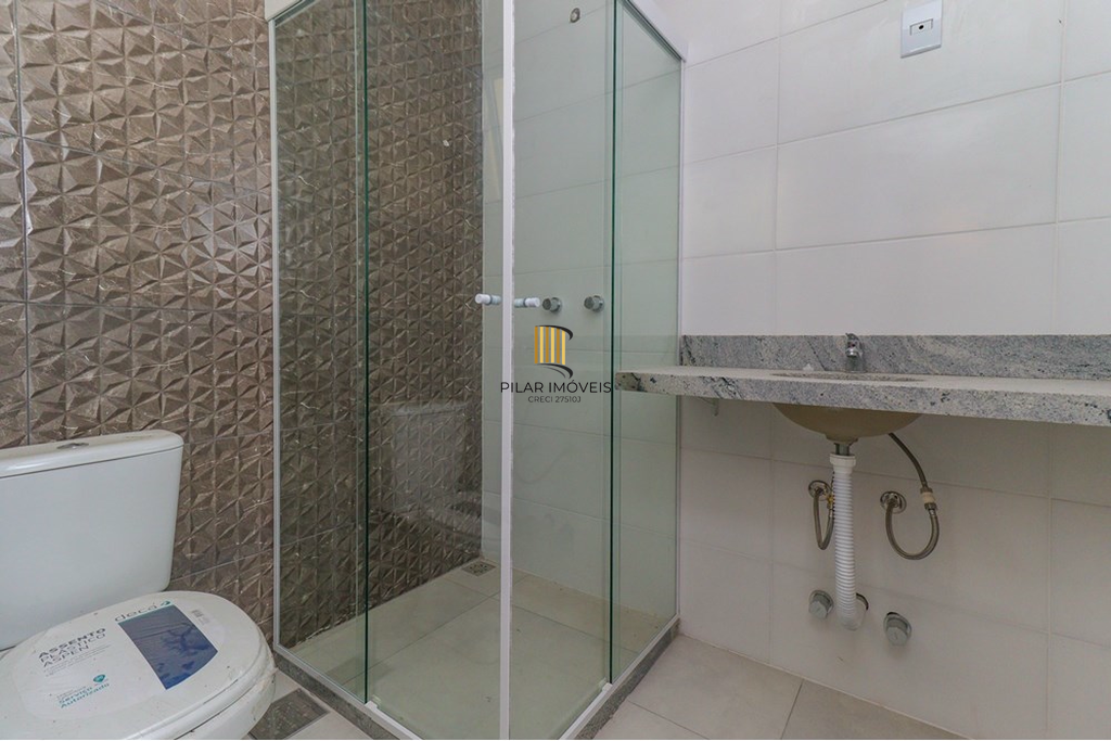 Casa 3 dormitórios no bairro Ipanema