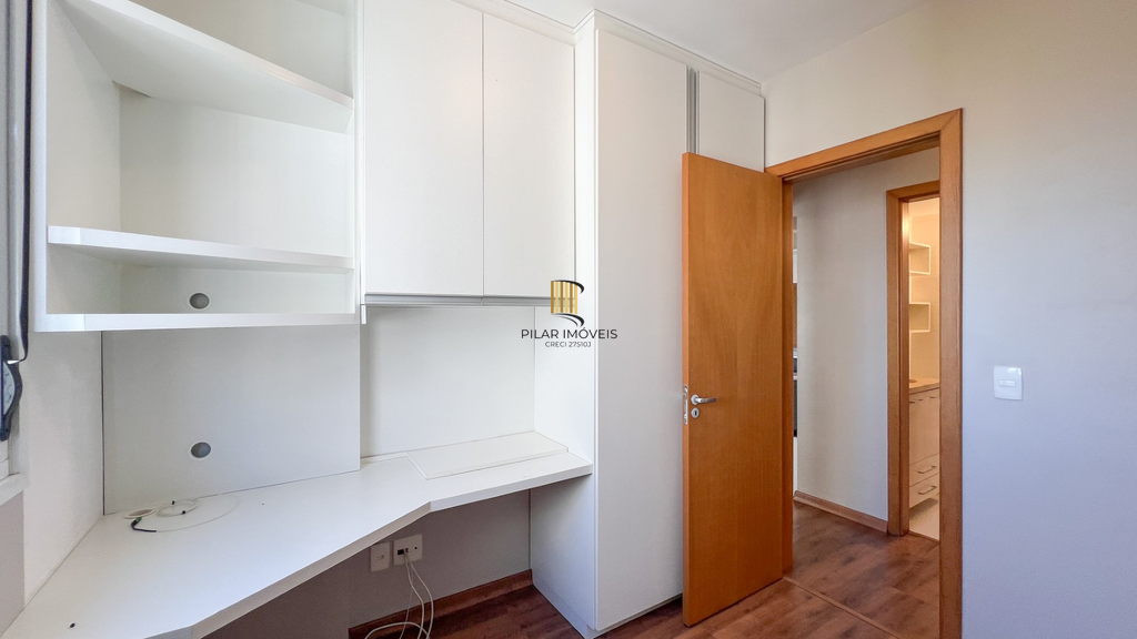 Apartamento 3 dormitórios no bairro Cavalhada