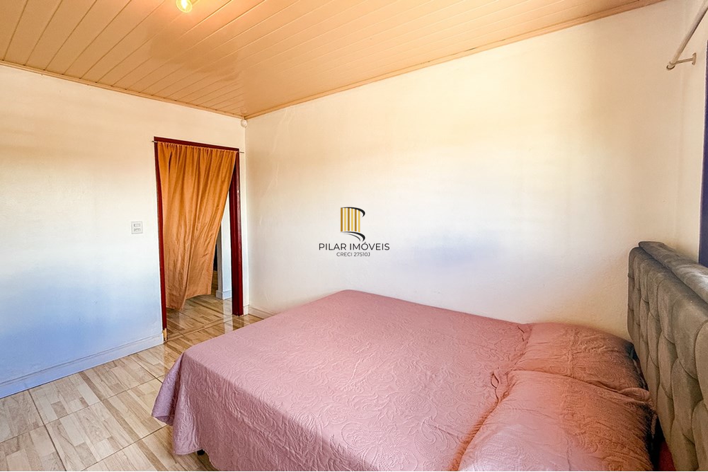 Casa 4 dormitórios no bairro Capão da Cruz