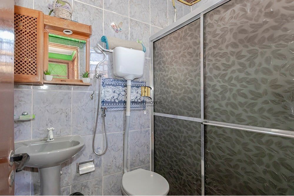 Casa 4 dormitórios no bairro Espírito Santo