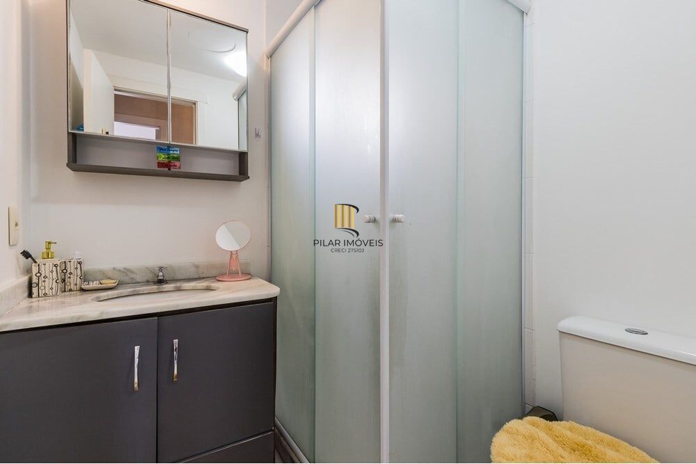 Apartamento 3 dormitórios no bairro Vila Ipiranga