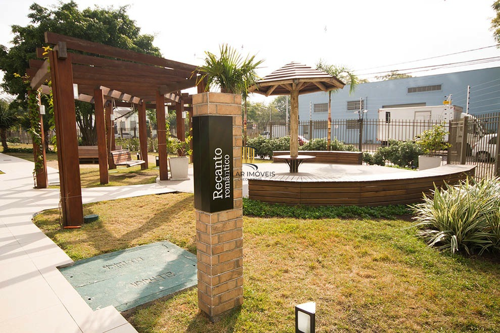 Apartamento 2 dormitórios no bairro São Geraldo