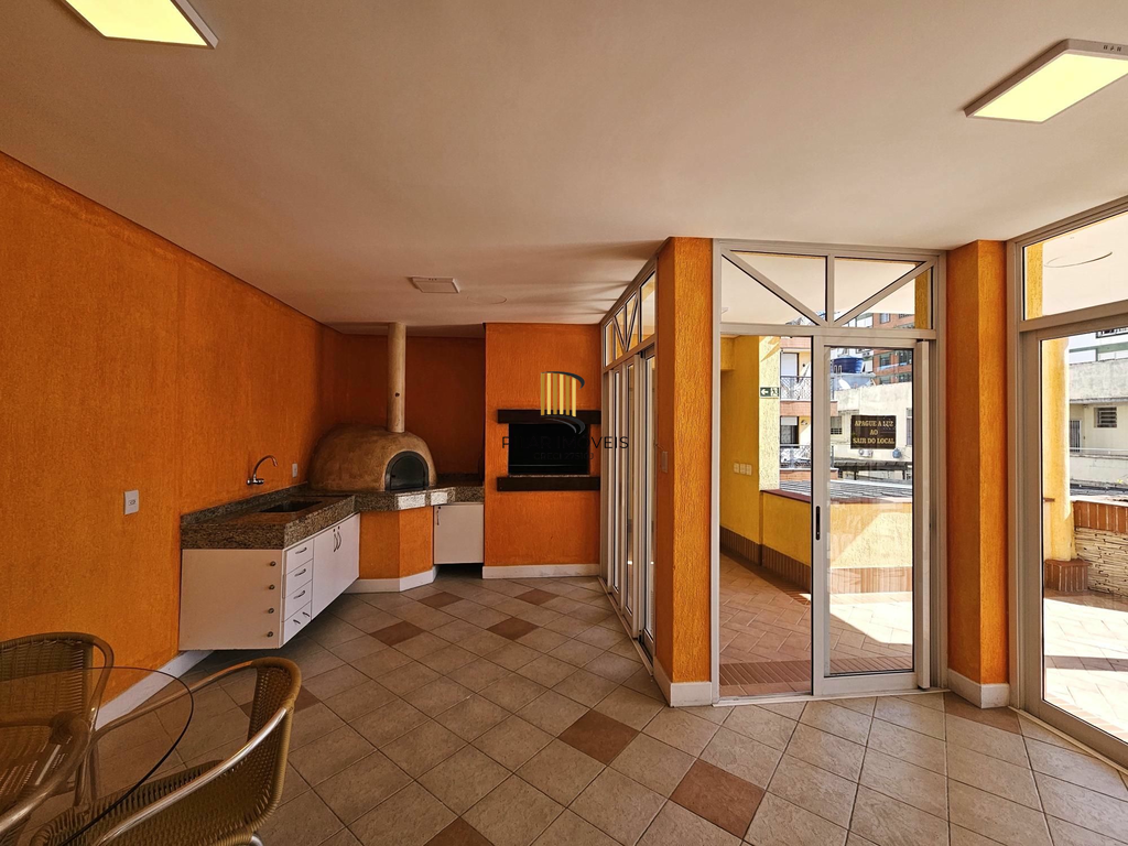 Apartamento 3 dormitórios no bairro Menino Deus