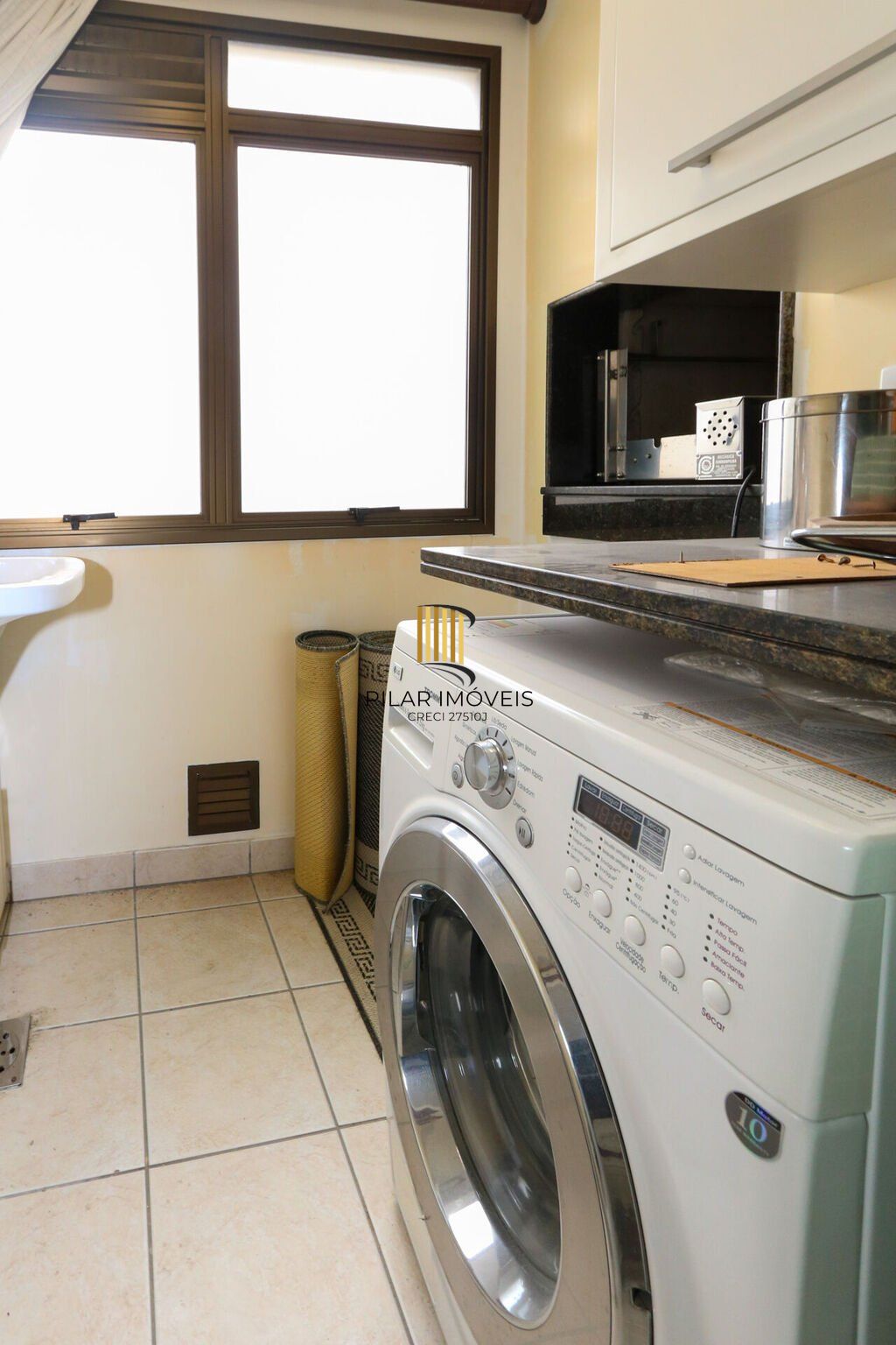 Apartamento 2 dormitórios no bairro Cidade Baixa